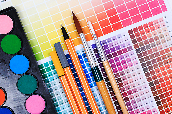 포토 JPG 해외이미지 모델 학생 라이프스타일 교육 종이 인형 백그라운드 컨셉 가이드 교실 학교 탁자 추상 문구용품 수채화 미술 사람없음 물 스터디 세트 사무실 검은색 교사 공구 붓 업무 작업 바퀴 가르침 팔레트 닫기 오브젝트 그림 순환 팩 사이클링 거짓 인기 해외202004 해외포토 자연요소 직업 컬러 가구 무늬 비즈니스 모션 문화예술 생활 학습 화장품 도구 육상스포츠 파일형식 이미지허브