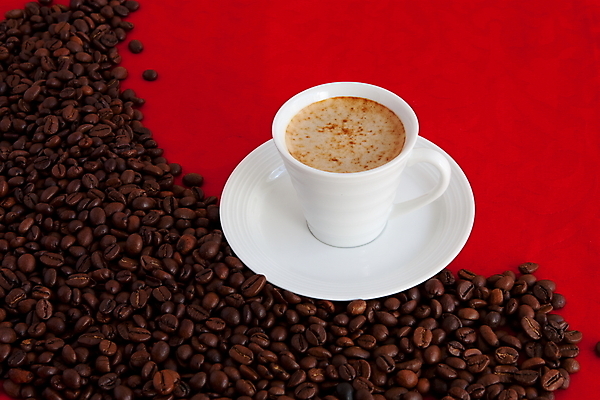 포토 JPG 해외이미지 접시 커피 음료 음식 아침 콩 씨앗 사람없음 컵 농작물 갈색 검은색 침묵 카페 에너지 머그컵 흰색 신선 뜨거움 액체 아침식사 가득함 싱글 흥분 날것 슛 결 카푸치노 에스프레소 모카 카페인 브라질사람 해외202004 해외포토 주간 식물 식기 감정 컬러 무늬 농업 곡류 상점 식사 소리 파일형식 이미지허브