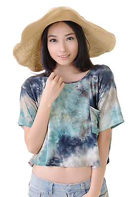 포토 JPG 해외이미지 응시 여자 행복 아시아 얼굴 한국 한명 동양인 20대 성인 유행 일본 중국 기쁨 매력적 화려 우아함 신비 유혹 동쪽 해외202004 해외포토 1 시선 감정 나라 컨셉 사람 인종 청년 신체부위 방향 파일형식 이미지허브