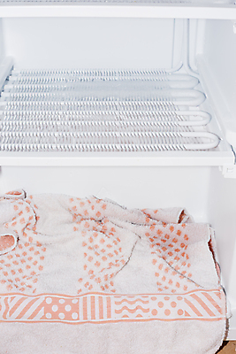 포토 JPG 해외이미지 모션 주택 프레임 사람없음 물 빛 수건 주방 얼음 목욕 공백 젖음 에너지 추위 물방울 신선 액체 닫기 떨어짐 빨래 시원함 그림 엘리먼트 위생관리 스플래쉬 해외202004 해외포토 자연요소 컨셉 가사 관리 건물 위생용품 청결 파일형식 이미지허브