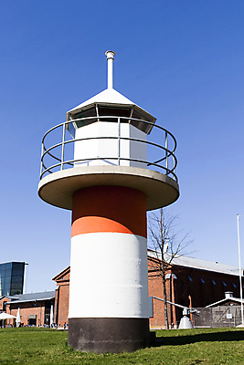 포토 JPG 해외이미지 모델 오렌지 하늘 등대 핀란드 사람없음 건물 빨간색 초록색 물 파란색 강 항구 봄 회색 흰색 해외202004 해외포토 자연요소 건축물 계절 컬러 과일 교통시설 북유럽 파일형식 이미지허브