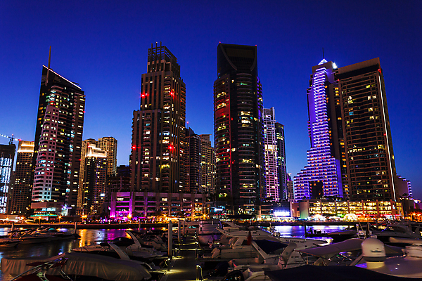 포토 JPG 해외이미지 아시아 야경 하늘 호텔 사람없음 야외 건물 도시풍경 고층빌딩 장비 아라비아 아랍에미리트 두바이 아랍어 웅장함 해외202004 해외포토 건축물 나라 중동 숙소 풍경 빌딩 도시 야간 파일형식 풍경_경치 이미지허브