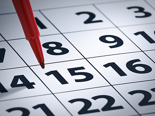 포토 JPG 해외이미지 종이 벽 비즈니스 표시 설계 이벤트 사람없음 가로 빨간색 숫자 펜 검은색 달력 흰색 시간 일주일 날짜 계획 오브젝트 준비 약속 바쁨 슛 페이지 월 내일 오늘 조언 해외202004 해외포토 문자 컬러 컨셉 필기구 파일형식 이미지허브