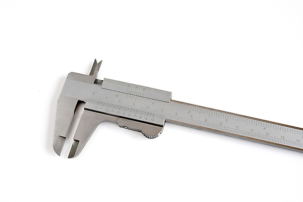 포토 JPG 해외이미지 산업 클리핑패스 백그라운드 자 사람없음 금속 장비 흰색 기구 공구 은색 측정 오브젝트 규칙 공학 계량기 게이지 고립 정물화 철강 캘리퍼스 해외202004 해외포토 교육 컬러 재질 문구용품 도구 그림 파일형식 이미지허브