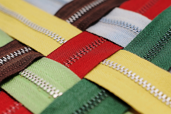 포토 JPG 해외이미지 디자인 드레스 옷 가사 취미 사람없음 유행 직물 면 바느질 땀 지퍼 수공예 재단 해외202004 해외포토 공예 파일형식 이미지허브