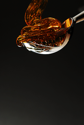 포토 JPG 해외이미지 사람없음 숟가락 붓기 달콤 꿀 해외202004 해외포토 모션 수저 맛 파일형식 이미지허브