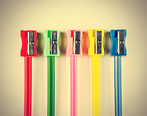 포토 JPG 해외이미지 교육 백그라운드 학교 창조 미술 사람없음 연필 흰색 묘사 오브젝트 크레파스 날카로움 흑연 해외202004 해외포토 컬러 문화예술 학용품 필기구 광석 파일형식 이미지허브