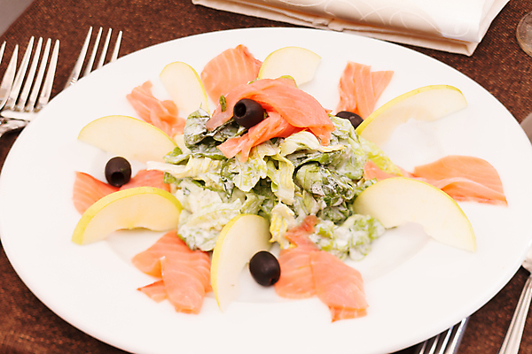 포토 JPG 해외이미지 접시 음식 빵 조각 크리스마스 채소 호텔 어류 요리 사람없음 파티 요식업 저녁식사 샐러드 추위 축하 신선 우아함 맛 상추 자르기 참치 레몬 해산물 올리브 슬라이스 토스트 연어 후추 버터 훈제 뷔페 해외202004 해외포토 식기 기념일 열매 산업 컨셉 과일 모션 숙소 이벤트 식사 수중동물 향신료 파일형식 이미지허브