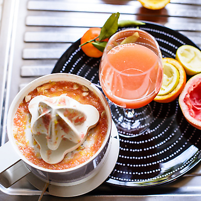 포토 JPG 해외이미지 라이프스타일 음료 음식 백그라운드 농업 다이어트 오렌지 과일 가정 유리 귤 건강 사람없음 초록색 노란색 주방 기계 주스 에너지 신선 칵테일 아침식사 먹기 상쾌 유기농 날것 만들기 내추럴 섞기 채식주의자 디톡스 비건 해외202004 해외포토 웰빙 감정 산업 컬러 모션 재질 주류 생활 식사 채식 파일형식 이미지허브