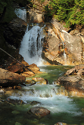 포토 JPG 해외이미지 캐나다 수영장 사람없음 물 강 폭포 흐름 개울 떨어짐 암초 현재 스플래쉬 해외202004 해외포토 자연요소 컨셉 북아메리카 자연 파일형식 이미지허브