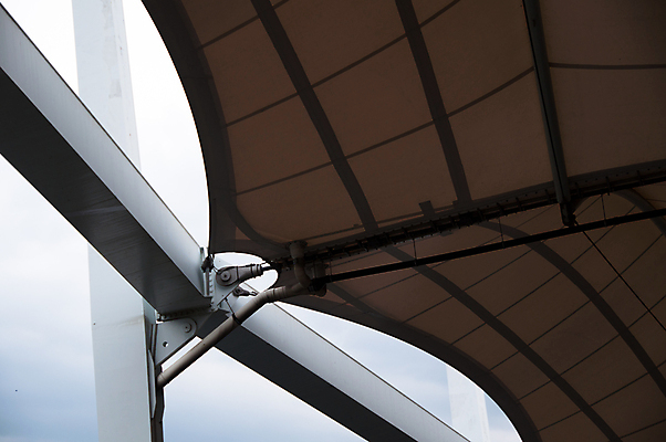 포토 JPG 해외이미지 구름 선 스포츠 올림픽 밭 건축양식 부분 유리 놀이 하늘 지붕 광고판 독일 서기 이벤트 사람없음 건물 금속 스크린 축구 경쟁 경기장 콘서트 게임 도시 판넬 발표 땅 질감 점수 일반 골 철강 해외202004 해외포토 자연요소 건축물 건축 유럽 컨셉 농업 스포츠시설 모션 재질 알림판 구기 공연 판 파일형식 이미지허브