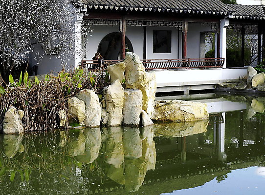 포토 JPG 해외이미지 식물 디자인 아시아 선 여행 잎 불교 건축양식 휴식 동양인 사람없음 야외 평화 탑 정원 중국 사찰 역사 명상 신성 동쪽 옛날 스타일 해외202004 해외포토 건축물 건축 나라 종교 컨셉 종교건축 인종 방향 파일형식 이미지허브