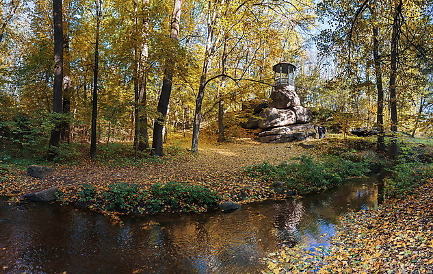 포토 JPG 해외이미지 나무 식물 공원 감정 유럽 도로 호수 여행 자연 하늘 휴식 파노라마 사람 사람없음 야외 물 정원 산책 가을 시골 연못 도시 역사 모서리 고독 오솔길 시력 정사각형 우크라이나 전국 해외202004 해외포토 자연요소 도형 계절 공공시설 나라 길 컨셉 교통시설 촬영기법 생태계 파일형식 이미지허브