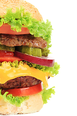 포토 JPG 해외이미지 전통 음식 빵 조각 토마토 채소 양파 치즈 패스트푸드 샌드위치 건강 돼지고기 사람없음 탑 샐러드 소고기 햄버거 흰색 신선 전철 맛 폐기물 바게트 상추 스위스 속도 햄 피클 슬라이스 층 훈제 폭식 고립 해로움 해외202004 해외포토 건축물 유럽 육상교통 컬러 컨셉 유제품 대중교통 육류 인스턴트 쓰레기 절임 파일형식 이미지허브