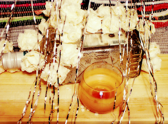 포토 JPG 해외이미지 행복 백그라운드 크리스마스 겨울 촛불 유리 불 휴가 전등 조명 새로움 실내 사랑 사람없음 장식 가로 빛 노란색 파티 검은색 어둠 희망 침묵 축하 영혼 황금 야간 소프트포커스 12월 연도 명상 오브젝트 장면 빛망울 연소 거짓 광 왁스 해외202004 해외포토 자연요소 계절 기념일 감정 컬러 컨셉 초 재질 촬영기법 이벤트 내부 소리 날짜 파일형식 이미지허브