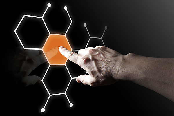 포토 JPG 해외이미지 아이콘 손 남자 백그라운드 컨셉 인터넷 비즈니스 손가락 탁자 열쇠 모바일 사람 사람없음 노트북 빛 컴퓨터 세계 사무실 디지털 스크린 웹 장비 터치 업무 비즈니스맨 연결 심볼 인터페이스 해외202004 해외포토 가구 신체부위 전자제품 작업 직장인 파일형식 이미지허브