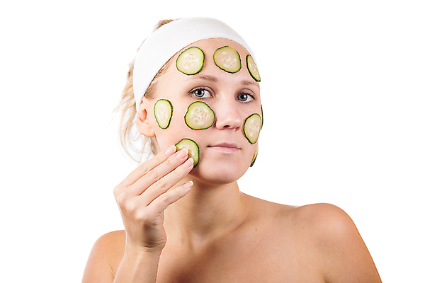 포토 JPG 해외이미지 백인 라이프스타일 웰빙 응시 여자 행복 얼굴 신체 자연 휴식 오이 건강 가면 미술 한명 사람 인종 성인 치료 약 유행 스파 흰색 신선 상품 피부 크림 점토 변장 테라피 돌봄 수분크림 의료성형뷰티 신청 완전 해외202004 해외포토 서양인 1 시선 감정 컬러 컨셉 채소 의학 모션 문화예술 생활 신체부위 뷰티 화장품 생태계 파일형식 이미지허브