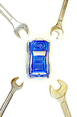 포토 JPG 해외이미지 산업 자동차 사람없음 금속 장비 도구 공구 스패너 업무 작업실 수리 심볼 오브젝트 서비스 사인 고정 정비공 설정 유지 고립 차고 철강 하드웨어 핸드메이드 해외202004 해외포토 육상교통 재질 컴퓨터 작업 기술자 파일형식 이미지허브