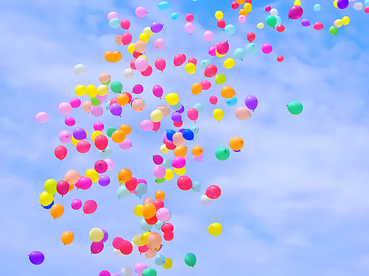 포토 JPG 해외이미지 모양 구름 전통 행복 백그라운드 졸업 학교 모션 하늘 휴가 기술 풍경 사람없음 야외 공중 빨간색 파란색 장난감 파티 축제 자유 축하 생일 그룹 오브젝트 풍선 고무 라텍스 멀티 통일 헬륨 해외202004 해외포토 자연요소 교육 기념일 감정 컬러 컨셉 이벤트 원소 파일형식 이미지허브