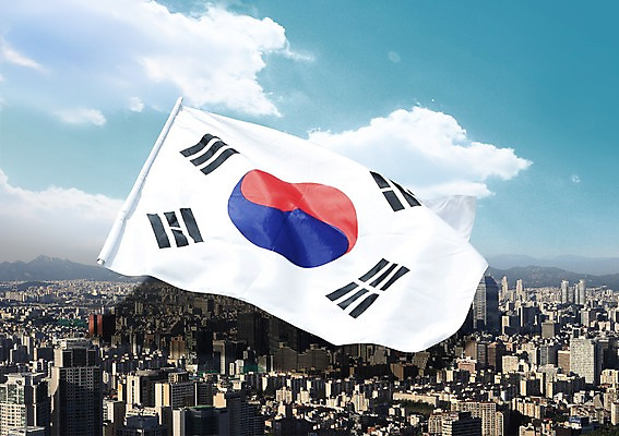 PSD 구름 편집 편집이미지 캠페인 백그라운드 하늘 빌딩 사람없음 건물 깃발 사회 국기 태극기 투표 선거 민주주의 사회이슈 전단 이미지편집 자연요소 건축물 컨셉 홍보물 공동체 파일형식