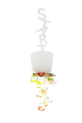 포토 JPG 스튜디오촬영 모양 문자 알파벳 영어 화분 종이 백그라운드 컨셉 대문자 실내 그림자 사람없음 단어 모형 페이퍼아트 종이공예 시작 출발 종이팝업 국내포토 내부 공예 파일형식