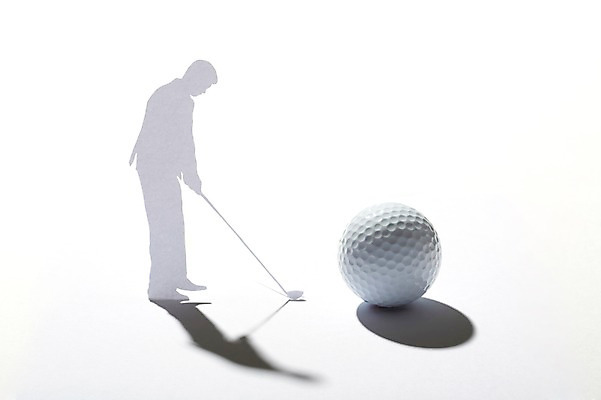 포토 JPG 스튜디오촬영 모양 종이 인형 스포츠 포즈 백그라운드 컨셉 골프 비즈니스 공 레저 골프공 사람모양 실내 사람없음 모형 골프채 비즈니스맨 페이퍼아트 종이공예 종이팝업 종이인형 국내포토 남자 골프용품 내부 구기 직장인 공예 파일형식