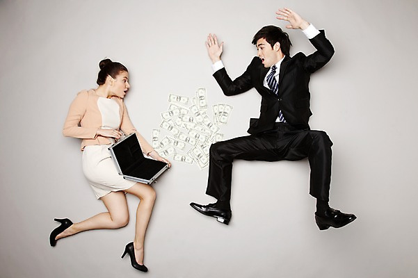 포토 JPG 스튜디오촬영 전신 외국인 해외기획촬영 라이프스타일 커플 2012년태국 여자 남자 포즈 지폐 돈 가방 비즈니스 모션 회색배경 실내 들기 사람 정장 20대 성인 두명 공중 금융 경제 하이앵글 손들기 달러 점프 직장인 비즈니스맨 비즈니스우먼 돈가방 청년만 성인만 국내포토 직업 잡화 옷 뷰포인트 백그라운드 관계 인종 청년 내부 생활 회색 재산 파일형식