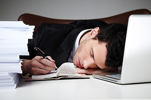 포토 JPG 스튜디오촬영 서양인 외국인 백인 해외기획촬영 라이프스타일 2012년태국 남자 엎드리기 맨라이프 의자 비즈니스 회색배경 실내 피곤 한명 사람 정장 상반신 성인 30대 비즈니스라이프 노트북 펜 눈감음 다이어리 잠 업무 직장인 비즈니스맨 작업실 책상 문서 업무과다 남자만 남자한명만 성인남자만 성인한명만 성인남자한명만 장년만 장년남자만 장년남자한명만 성인만 국내포토 직업 1 옷 가구 백그라운드 컨셉 모션 인종 내부 생활 장년 전자제품 필기구 사무용품 회색 작업 파일형식