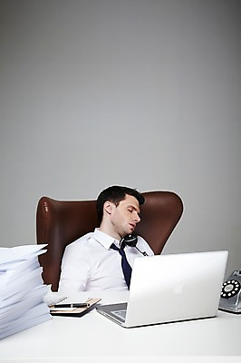 포토 JPG 스튜디오촬영 서양인 외국인 백인 해외기획촬영 라이프스타일 2012년태국 남자 맨라이프 의자 비즈니스 회색배경 실내 피곤 한명 사람 정장 상반신 성인 앞모습 30대 비즈니스라이프 노트북 펜 눈감음 다이어리 업무 직장인 비즈니스맨 작업실 전화기 책상 문서 업무과다 통화 남자만 남자한명만 성인남자만 성인한명만 성인남자한명만 장년만 장년남자만 장년남자한명만 성인만 국내포토 직업 1 옷 뷰포인트 가구 백그라운드 컨셉 모션 인종 내부 생활 장년 전자제품 필기구 사무용품 회색 작업 파일형식