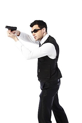 포토 JPG 스튜디오촬영 서양인 외국인 백인 해외기획촬영 직업 라이프스타일 2012년태국 남자 무기 맨라이프 이어폰 포즈 모션 실내 한명 서기 들기 누끼 사람 정장 성인 옆모습 30대 선글라스 권총 총 도움 보호 보안 조준 경호원 방탄복 남자만 남자한명만 성인남자만 성인한명만 성인남자한명만 장년만 장년남자만 장년남자한명만 성인만 국내포토 1 옷 안경 뷰포인트 음향기기 컨셉 안전 인종 내부 생활 장년 파일형식