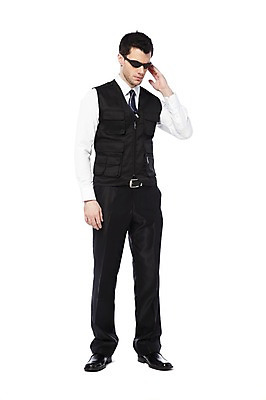 포토 JPG 스튜디오촬영 전신 서양인 외국인 백인 해외기획촬영 직업 라이프스타일 2012년태국 남자 맨라이프 이어폰 포즈 모션 실내 한명 서기 누끼 사람 정장 성인 앞모습 30대 선글라스 도움 보호 보안 경호원 방탄복 남자만 남자한명만 성인남자만 성인한명만 성인남자한명만 장년만 장년남자만 장년남자한명만 성인만 국내포토 1 옷 안경 뷰포인트 음향기기 컨셉 안전 인종 내부 생활 장년 파일형식