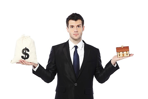 포토 JPG 스튜디오촬영 서양인 외국인 백인 해외기획촬영 라이프스타일 2012년태국 남자 맨라이프 포즈 돈 비즈니스 모션 부동산 주택 실내 한명 들기 누끼 사람 정장 상반신 성인 앞모습 30대 금융 경제 비즈니스라이프 달러 미니어처 직장인 비즈니스맨 비교 돈다발 주머니 집값 남자만 남자한명만 성인남자만 성인한명만 성인남자한명만 장년만 장년남자만 장년남자한명만 성인만 국내포토 직업 1 옷 뷰포인트 컨셉 인종 내부 건물 생활 장년 모형 재산 파일형식