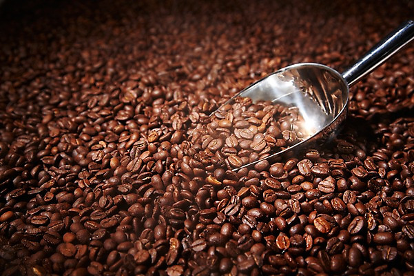 포토 JPG 스튜디오촬영 커피 음식 백그라운드 컨셉 재료 디저트 콩 실내 사람없음 숟가락 원두 연기 원두커피 주걱 국내포토 음료 주방용품 곡류 수저 내부 파일형식