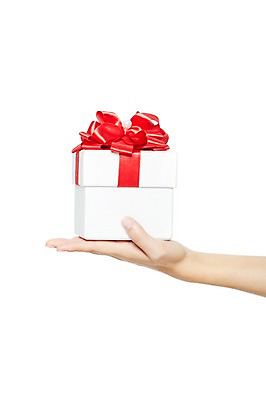 포토 JPG 스튜디오촬영 손 여자 리본 신체 모션 한손 실내 선물 한명 들기 누끼 사람 손짓 이벤트 신체부위 선물상자 상자 국내포토 1 내부 파일형식