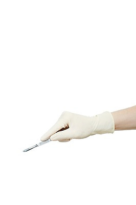 포토 JPG 스튜디오촬영 손 남자 장갑 신체 의학 의료기기 모션 한손 실내 한명 들기 누끼 사람 손짓 신체부위 치료 의료용품 수술 칼 수술장갑 수술도구 메스 국내포토 1 잡화 내부 의학용품 파일형식