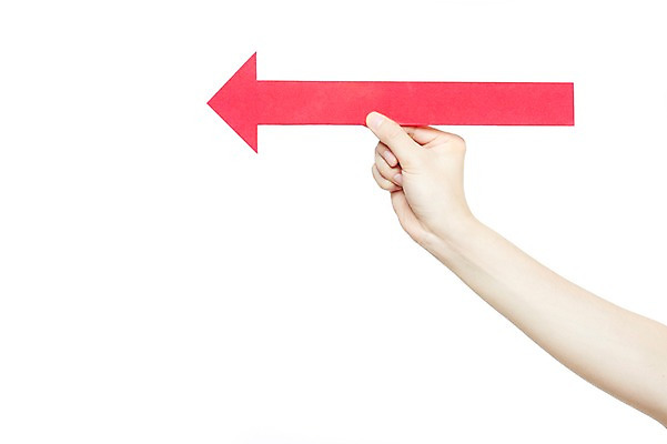 포토 JPG 스튜디오촬영 손 남자 화살표 신체 모션 한손 실내 한명 들기 누끼 사람 손짓 신체부위 방향 위치 국내포토 1 내부 파일형식