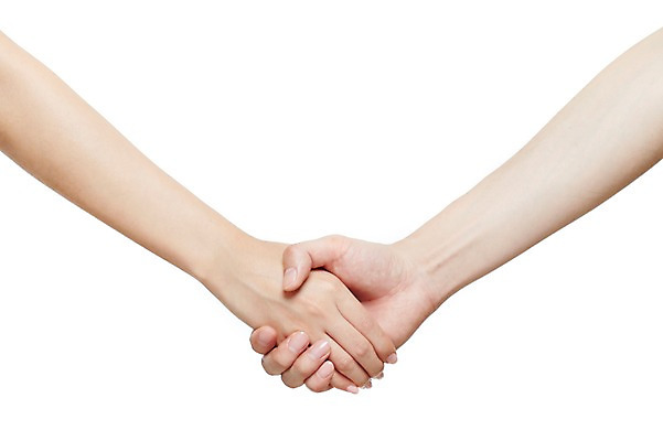 포토 JPG 스튜디오촬영 손 여자 남자 신체 모션 협력 악수 실내 협상 누끼 사람 손짓 두명 신체부위 손잡기 국내포토 비즈니스 내부 파일형식