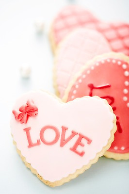 포토 JPG 스튜디오촬영 알파벳 영어 리본 음식 백그라운드 디저트 실내 사랑 사람없음 쿠키 과자 하트 국내포토 모양 문자 감정 내부 파일형식