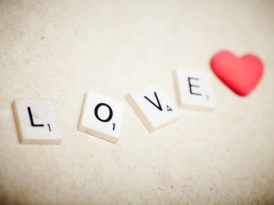 포토 JPG 스튜디오촬영 알파벳 영어 백그라운드 실내 사랑 사람없음 하트 국내포토 모양 문자 감정 내부 파일형식