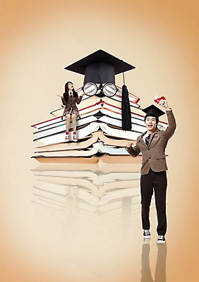 전신 PSD 편집이미지 학생 여학생 여자 교육 남자 교복 안경 남학생 백그라운드 학사모 졸업 청소년 여고생 고등학생 새출발 새로움 졸업식 미소 웃음 사람 동양인 두명 10대 책 한국인 졸업장 설레임 십대만 이미지편집 모자_잡화 잡화 옷 감정 컨셉 표정 인종 출발 파일형식