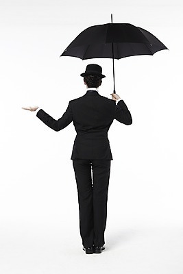 포토 JPG 스튜디오촬영 전신 외국인 해외기획촬영 직업 모자 2012년태국 잡화 여자 포즈 우산 모션 넥타이 수염 안내 실내 한명 서기 들기 누끼 사람 정장 손짓 20대 성인 뒷모습 재킷 자신감 클래식 배우 영화배우 매니시 매니시룩 찰리채플린 마임 중절모 콧수염 남장 페도라 여자만 여자한명만 성인여자만 청년만 청년여자만 성인한명만 청년여자한명만 성인여자한명만 성인만 국내포토 모자_잡화 1 옷 감정 뷰포인트 컨셉 인종 청년 내부 외투 연예인 파일형식