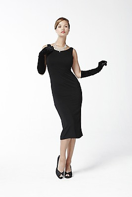 포토 JPG 스튜디오촬영 전신 외국인 해외기획촬영 직업 2012년태국 드레스 원피스 여자 구두 포즈 장갑 목걸이 장신구 모션 실내 한명 서기 누끼 사람 손짓 20대 성인 앞모습 자신감 배우 영화배우 하이힐 보석 오드리헵번 여자만 여자한명만 성인여자만 청년만 청년여자만 성인한명만 청년여자한명만 성인여자한명만 성인만 국내포토 1 잡화 옷 감정 뷰포인트 신발 인종 청년 내부 여성화 광석 연예인 파일형식