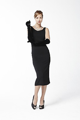 포토 JPG 스튜디오촬영 전신 외국인 해외기획촬영 직업 2012년태국 드레스 원피스 여자 구두 포즈 장갑 목걸이 장신구 모션 실내 한명 서기 누끼 사람 손짓 20대 성인 앞모습 자신감 배우 영화배우 하이힐 보석 오드리헵번 여자만 여자한명만 성인여자만 청년만 청년여자만 성인한명만 청년여자한명만 성인여자한명만 성인만 국내포토 1 잡화 옷 감정 뷰포인트 신발 인종 청년 내부 여성화 광석 연예인 파일형식