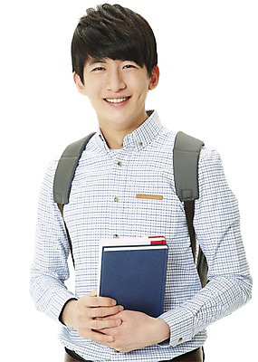 포토 JPG 스튜디오촬영 학생 남자 대학생 셔츠 가방 모션 새출발 책가방 실내 한명 서기 미소 웃음 들기 누끼 사람 동양인 상반신 20대 성인 앞모습 책 캐주얼 캠퍼스라이프 한국인 신학기 신입생 백팩 남자만 남자한명만 성인남자만 청년만 청년남자만 청년남자한명만 성인한명만 성인남자한명만 성인만 국내포토 1 라이프스타일 잡화 옷 뷰포인트 상의 새로움 표정 인종 청년 내부 출발 파일형식