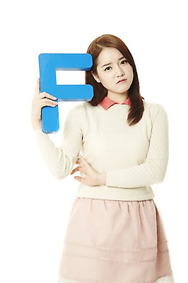 포토 JPG 스튜디오촬영 학생 여자 대학생 모션 새출발 실내 한명 서기 들기 누끼 사람 동양인 20대 성인 앞모습 치마 캠퍼스라이프 한국인 좌절 고민 신학기 신입생 성적 점수 여대생 F 학점 여자만 여자한명만 성인여자만 청년만 청년여자만 성인한명만 청년여자한명만 성인여자한명만 성인만 국내포토 1 라이프스타일 알파벳 교육 감정 뷰포인트 컨셉 하의 새로움 인종 청년 내부 출발 파일형식