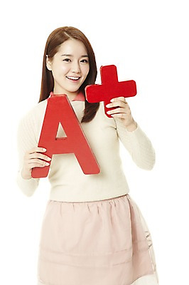 포토 JPG 스튜디오촬영 학생 여자 대학생 모션 새출발 실내 한명 서기 미소 웃음 들기 누끼 사람 동양인 20대 성인 앞모습 치마 캠퍼스라이프 한국인 플러스 신학기 신입생 성적 A 점수 여대생 에이플러스 학점 여자만 여자한명만 성인여자만 청년만 청년여자만 성인한명만 청년여자한명만 성인여자한명만 성인만 국내포토 1 라이프스타일 기호 알파벳 교육 뷰포인트 하의 새로움 표정 인종 청년 내부 출발 파일형식