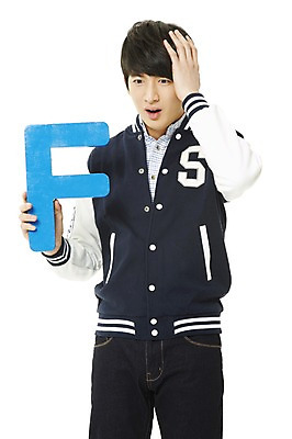 포토 JPG 스튜디오촬영 학생 남자 대학생 모션 새출발 실내 한명 서기 들기 누끼 사람 동양인 20대 성인 앞모습 캠퍼스라이프 놀람 점퍼 한국인 좌절 고민 신학기 신입생 성적 충격 점수 야구점퍼 과복 F 학점 남자만 남자한명만 성인남자만 청년만 청년남자만 청년남자한명만 성인한명만 성인남자한명만 성인만 국내포토 1 라이프스타일 알파벳 옷 교육 감정 뷰포인트 컨셉 새로움 표정 인종 청년 내부 외투 출발 파일형식