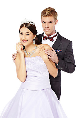 포토 JPG 스튜디오촬영 서양인 외국인 백인 커플 드레스 원피스 여자 남자 모션 실내 서기 미소 사람 상반신 20대 성인 두명 앞모습 다정 우아함 티아라 감싸기 공주님 특별함 청년만 성인만 국내포토 옷 뷰포인트 컨셉 관계 왕관 표정 인종 청년 내부 파일형식