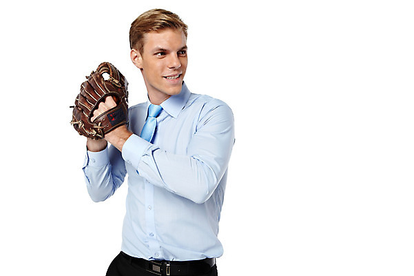 포토 JPG 스튜디오촬영 서양인 외국인 응시 남자 비즈니스 모션 실내 한명 서기 미소 사람 상반신 20대 성인 앞모습 야구 글러브 야구글러브 직장인 비즈니스맨 청년만 청년남자만 청년남자한명만 성인남자한명만 국내포토 직업 1 시선 스포츠용품 뷰포인트 장갑 표정 인종 청년 내부 구기 남자만 남자한명만 성인남자만 성인만 파일형식