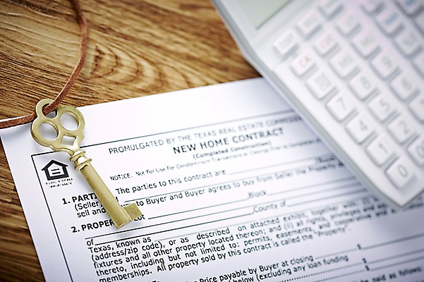 포토 JPG 스튜디오촬영 종이 줄 백그라운드 컨셉 탁자 열쇠 실내 근접촬영 사람없음 아웃포커스 사무용품 전자계산기 계산기 고리 책상 오브젝트 문서 계약서 국내포토 뷰포인트 가구 문구용품 촬영기법 내부 장비 파일형식